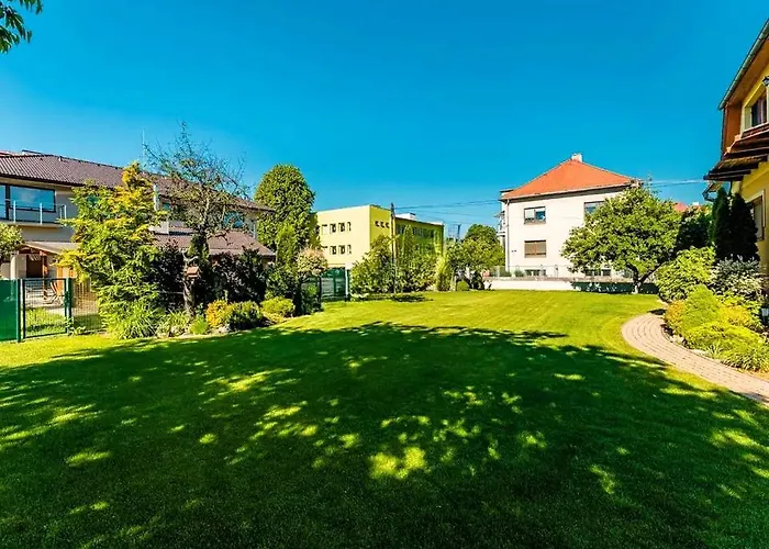 Privat Marianka 公寓